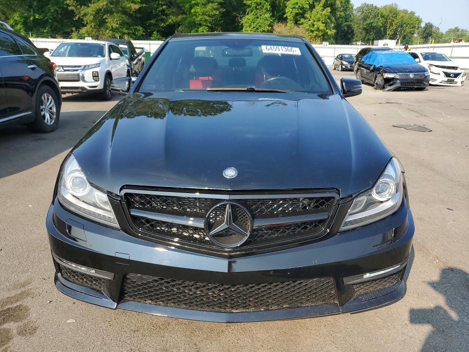 2014 Mercedes-benz C-klasse VIN WDDGF8AB1EG231604 COPART salvage auction — MINOR DENT/SCRATCHES, Salvage Title, sold $850 on 2026-08-13 (photo 5)