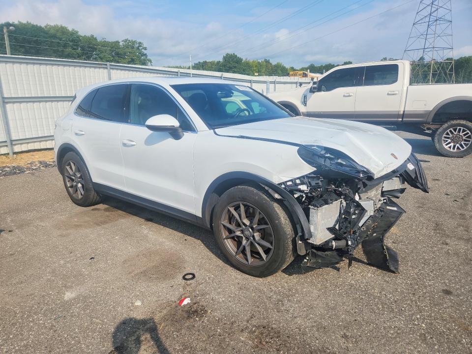 2024 Porsche Cayenne VIN WP1AA2AYXRDA01761 COPART salvage auction — FRONT END, NJ - CERT OF TITLE-SALVAGE, sold $29,750 on 2026-09-15 (photo 4)