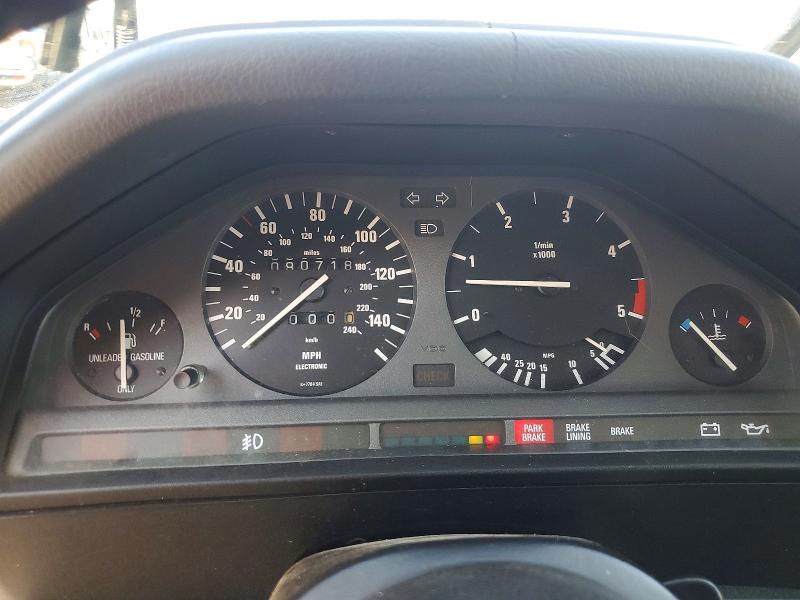 1986 BMW 3 series VIN WBAAB5405G9684178 COPART salvage auction — MINOR DENT/SCRATCHES, CA - DIS/DLR/EXP ONLY CLEAN TITLE, sold $5,700 on 2026-08-13 (photo 9)