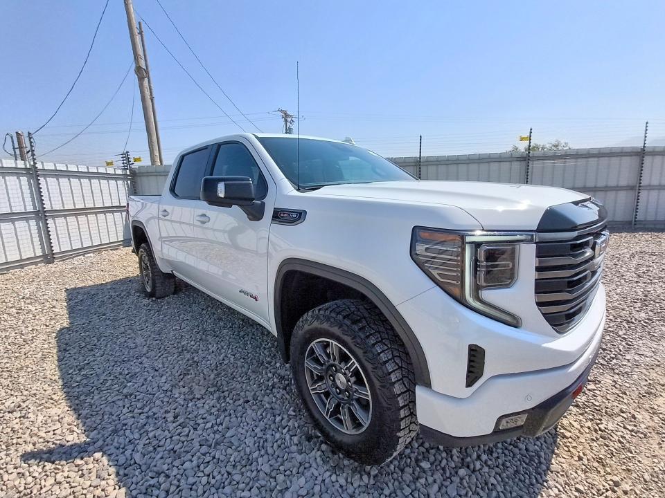 2026 Gmc SIERRA VIN 1GTUUEEL8TZ284144 COPART salvage auction — NORMAL WEAR, Ut - Certificate Of Title (P), sold $48,250 on 2026-08-25 (photo 4)