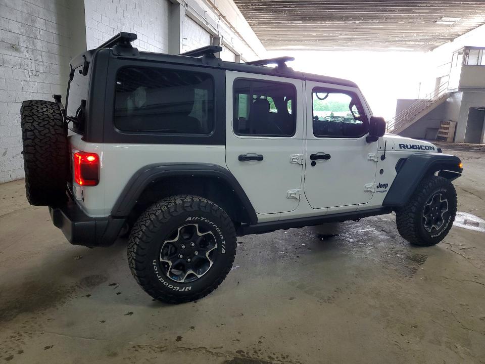2022 Jeep Wrangler unlimited VIN 1C4JJXR69NW185235 COPART salvage auction — MINOR DENT/SCRATCHES, MO - CERTIFICATE OF TITLE, sold $10,700 on 2026-08-27 (photo 3)