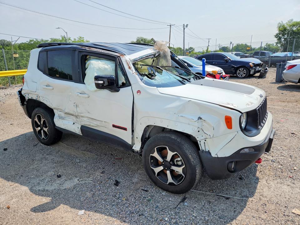 2022 Jeep Renegade VIN ZACNJDC1XNPN69967 COPART salvage auction — ROLLOVER, In - Cert Of Title-Salvage Title, sold $1,750 on 2026-08-13 (photo 4)