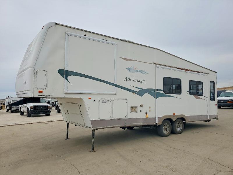 2004 VIN 1ED5R302042308199 COPART salvage auction — NORMAL WEAR, CA - DIS/DLR/EXP ONLY CLEAN TITLE, sold $950 on 2026-09-18 (photo 2)