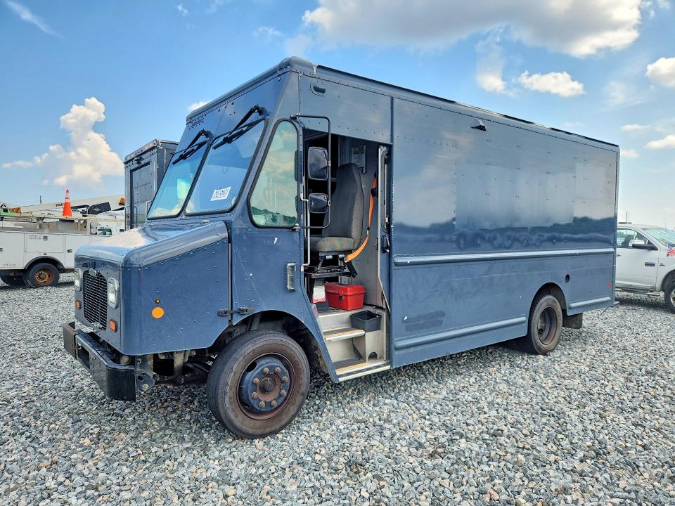 2021 Freightliner Mt45g VIN 4UZAC2GA5MCMM9292 COPART salvage auction — MINOR DENT/SCRATCHES, FL - CERTIFICATE OF TITLE, sold $10 on 2026-08-27 (photo 1)