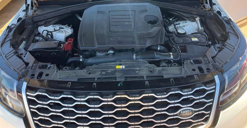 2018 Land rover Range rover velar VIN SALYB2RX8JA725245 COPART salvage auction — NORMAL WEAR, Ga - Certificate Of Title (P), sold $9,800 on 2026-09-03 (photo 7)