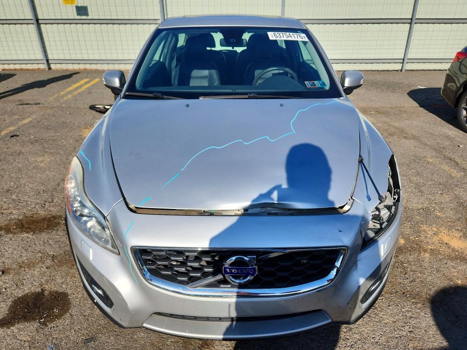 2012 Volvo C30 VIN YV1672MK5C2270194 COPART salvage auction — FRONT END, Pa - Certificate Of Salvage, sold $450 on 2026-08-11 (photo 5)