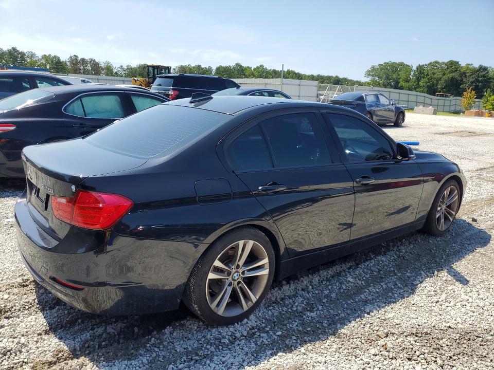 2013 BMW 3 series VIN WBA3A5C54DF355493 COPART salvage auction — MECHANICAL, MT - CERTIFICATE OF TITLE, sold $475 on 2026-09-14 (photo 3)