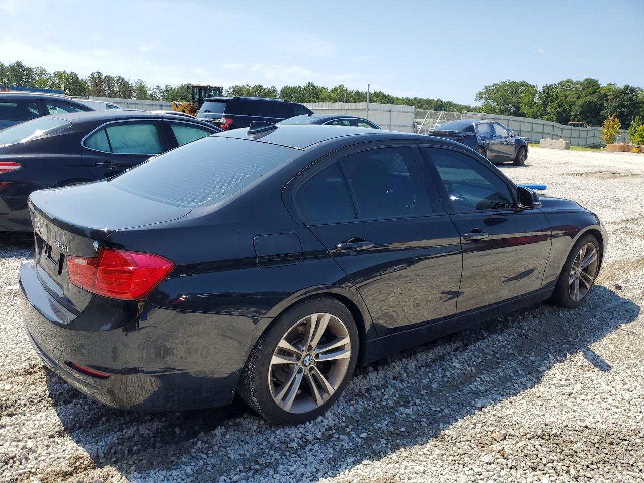 2013 BMW 3 series VIN WBA3A5C54DF355493 COPART salvage auction — Mechanical, MT - CERTIFICATE OF TITLE, sold $425 on 2026-09-09 (photo 3)