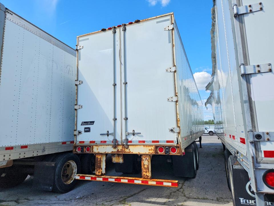 2012 Great dane Dry van VIN 1GRAA0620CT568977 COPART salvage auction — NORMAL WEAR, AZ - CERT OF TITLE - SALVAGE, sold $3,000 on 2026-09-17 (photo 3)