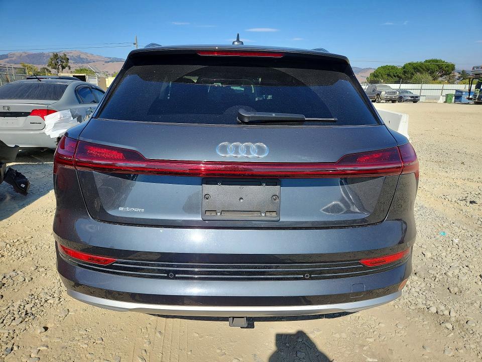 2019 Audi E-tron VIN WA1VABGE3KB022561 COPART salvage auction — FRONT END, Ca - Salvage Certificate, sold $15,700 on 2026-08-18 (photo 6)