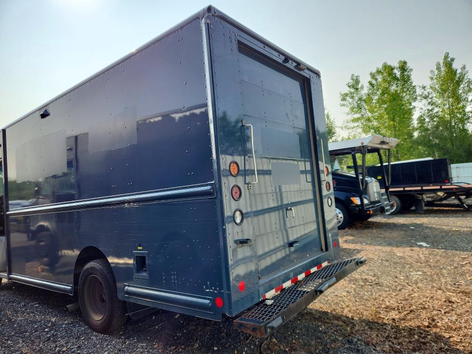 2021 Ford F59 VIN 1F65F5KN1M0A04982 COPART salvage auction — NORMAL WEAR, NJ - CERTIFICATE OF TITLE, sold $11,400 on 2026-09-29 (photo 6)