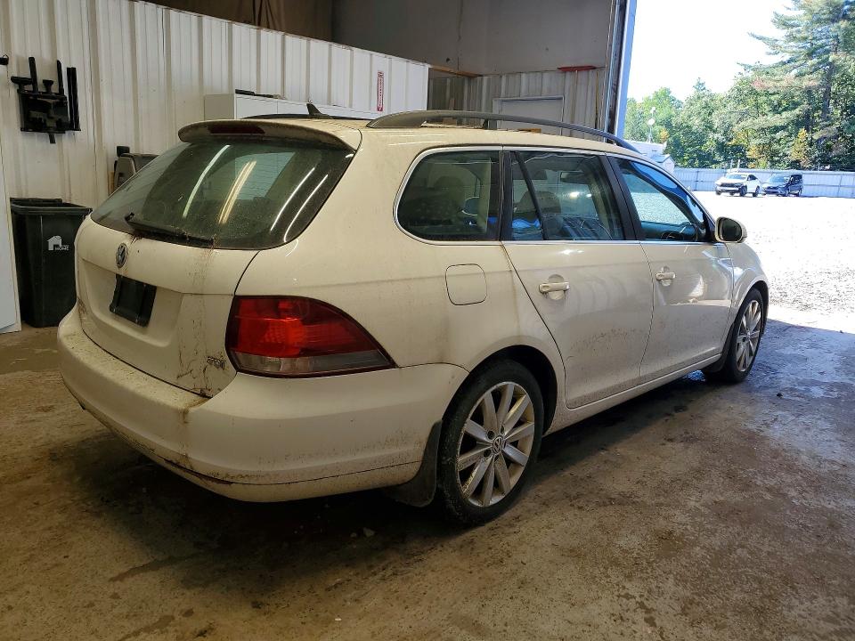 2013 Volkswagen Jetta VIN 3VWPL7AJ4DM680913 COPART salvage auction — MINOR DENT/SCRATCHES, Me - Certificate Of Title, sold $1,250 on 2026-09-01 (photo 3)