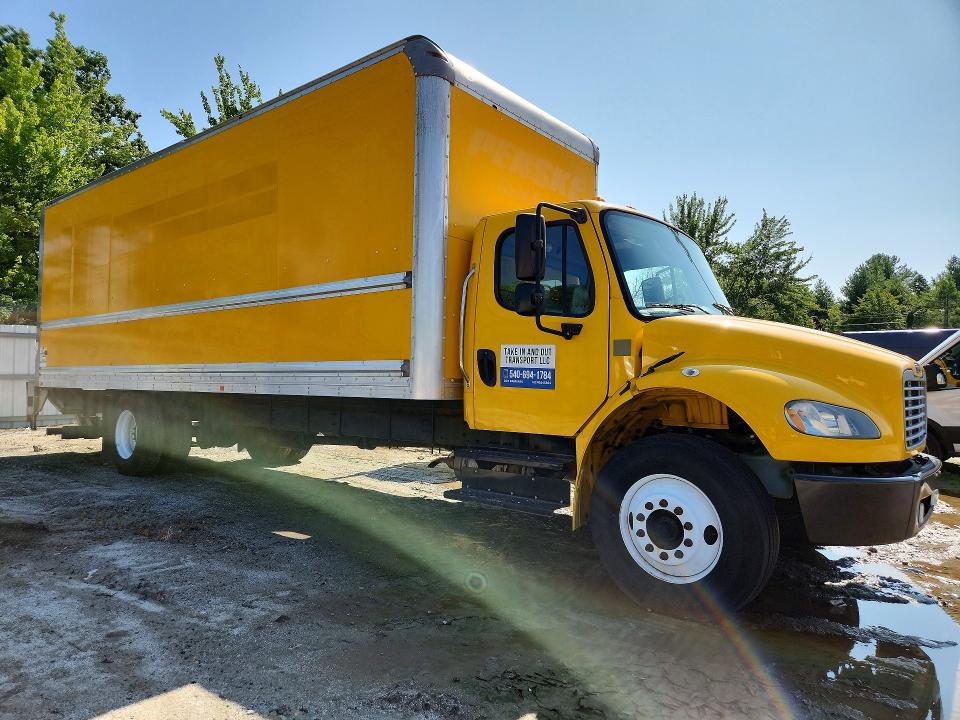 2018 Freightliner All other VIN 3ALACWFC8JDJH5069 COPART salvage auction — NORMAL WEAR, RH, sold $5,200 on 2026-09-09 (photo 4)
