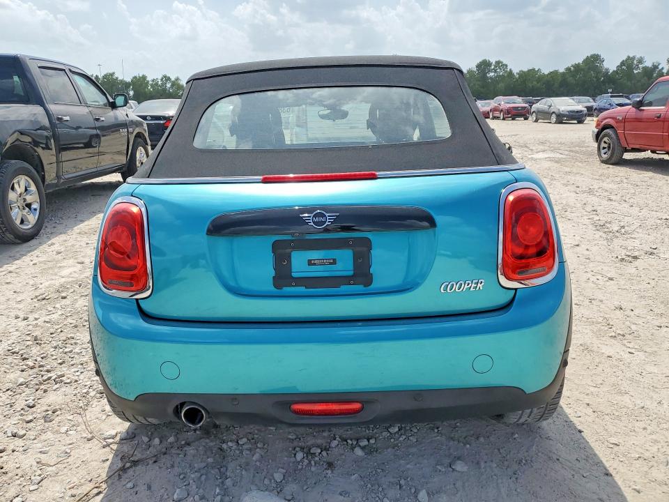 2019 Mini Cooper VIN WMWWG5C53K3H08495 COPART salvage auction — FRONT END, TX - SALVAGE VEHICLE TITLE, sold $4,000 on 2026-08-14 (photo 6)