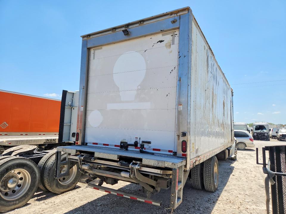 2023 Freightliner All other VIN 3ALACXFC6PDUE9075 COPART salvage auction — SIDE, TX - SALVAGE VEHICLE TITLE (P), sold $12,200 on 2026-08-27 (photo 3)