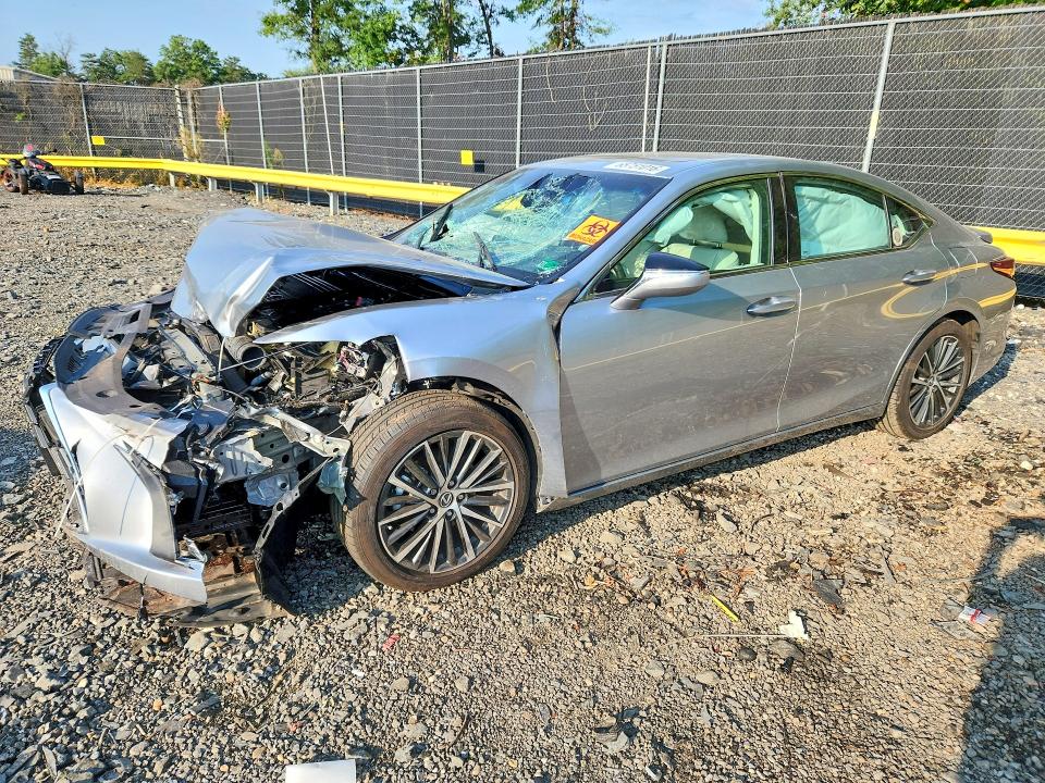 2024 Lexus ES VIN 58ADA1C12RU045444 — COPART salvage auction photo
