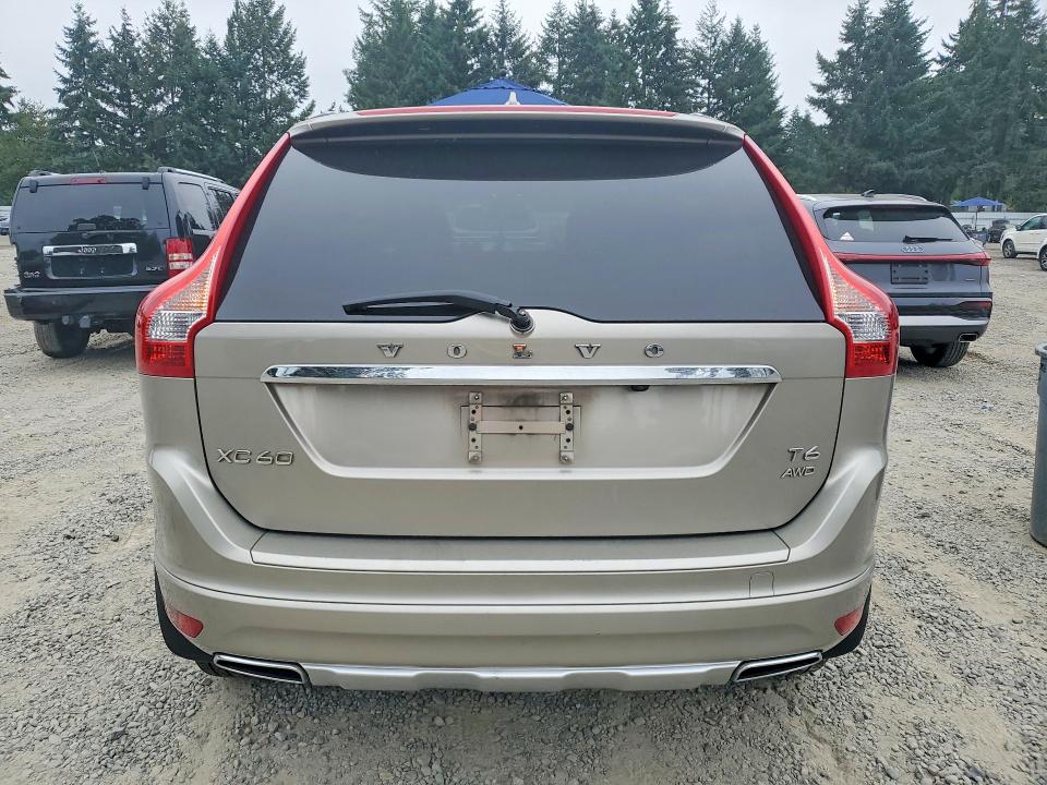 2014 Volvo Xc60 VIN YV4902DZ1E2556533 COPART salvage auction — NORMAL WEAR, Salvage Title, sold $450 on 2026-08-18 (photo 6)