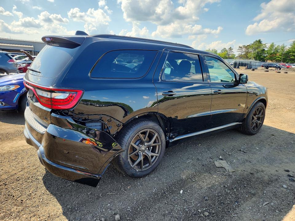 2025 Dodge Durango VIN 1C4SDJCT9SC529716 COPART salvage auction — SIDE, FL - CERT OF TITLE SLVG REBUILDABLE, sold $34,500 on 2026-09-29 (photo 3)