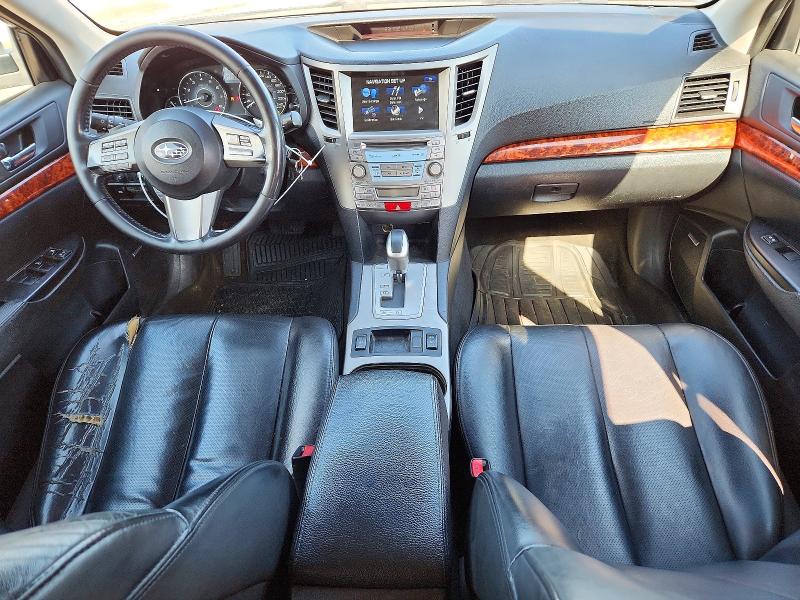 2011 Subaru Outback VIN 4S4BRGLC0B3368592 COPART salvage auction — SIDE, On - Permit No Brand - Unfit, sold $300 on 2026-09-10 (photo 8)
