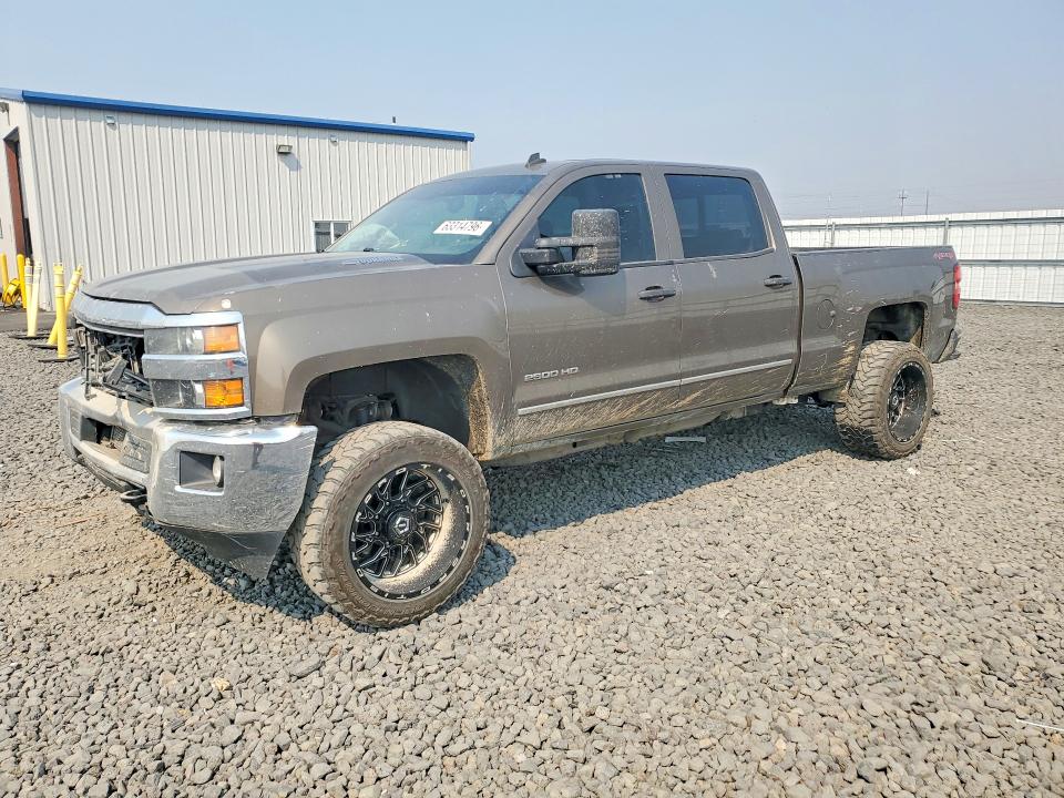 2015 Chevrolet Silverado VIN 1GC1KWE84FF175423 — COPART salvage auction photo