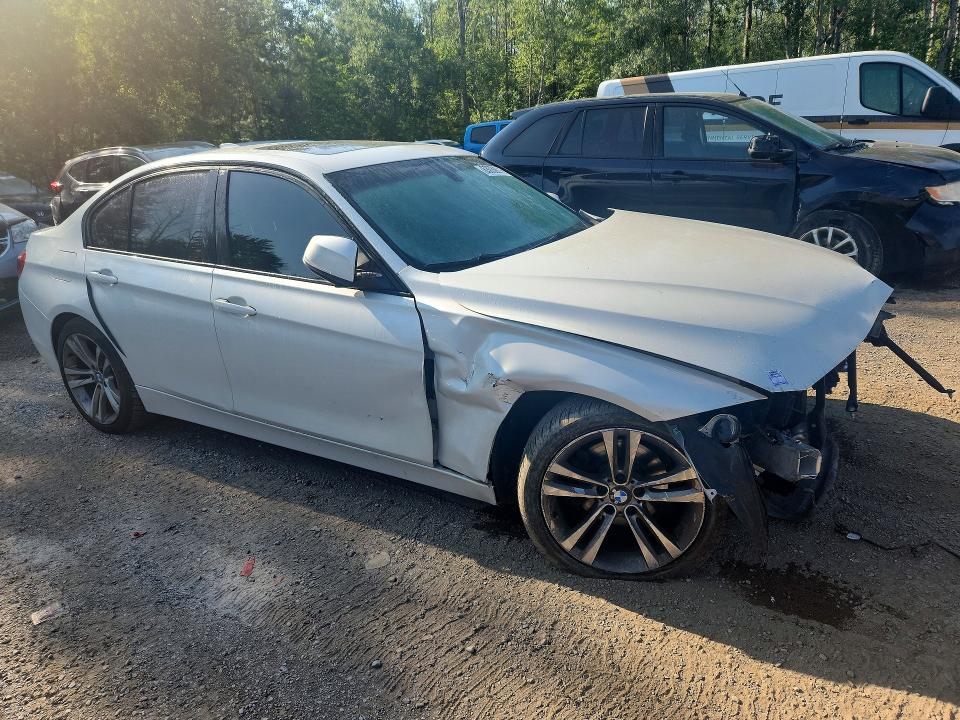 2016 BMW 3er VIN WBA8A3C59GK690058 COPART salvage auction — FRONT END, On - Permit Salvage, sold $475 on 2026-08-13 (photo 4)