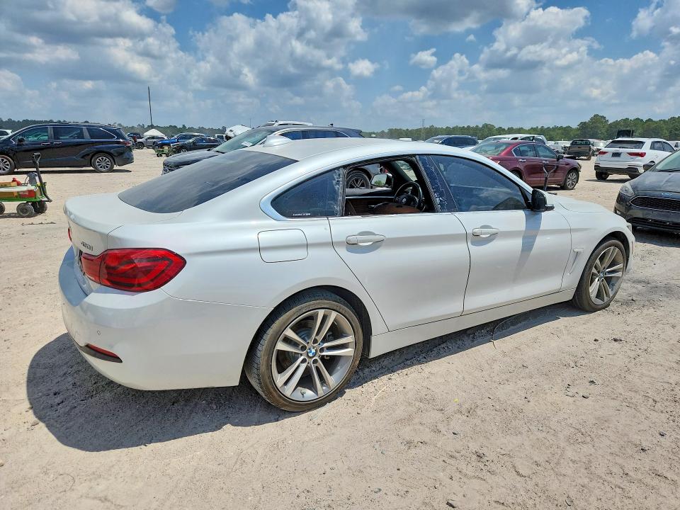 2018 BMW 4er VIN WBA4J3C51JBG91195 COPART salvage auction — VANDALISM, Tx - Certificate Of Title (P), sold $8,300 on 2026-08-14 (photo 3)
