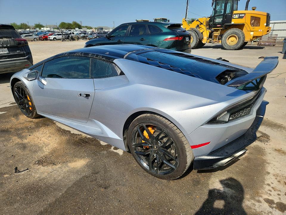 2015 Lamborghini VIN ZHWUC1ZF9FLA01185 COPART salvage auction — VANDALISM, Tx - Certificate Of Title, sold $100,000 on 2026-09-02 (photo 2)