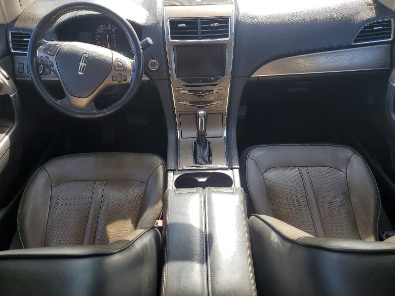 2013 Lincoln Mkx VIN 2LMDJ6JK7DBL04898 COPART salvage auction — FRONT END, Tx - Salvage Vehicle Title, sold $825 on 2026-09-01 (photo 8)