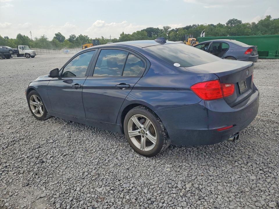 2013 BMW 3er VIN WBA3A5C53DF355677 COPART salvage auction — UNDERCARRIAGE, Al - Certificate Of Title, sold $1,000 on 2026-08-18 (photo 2)