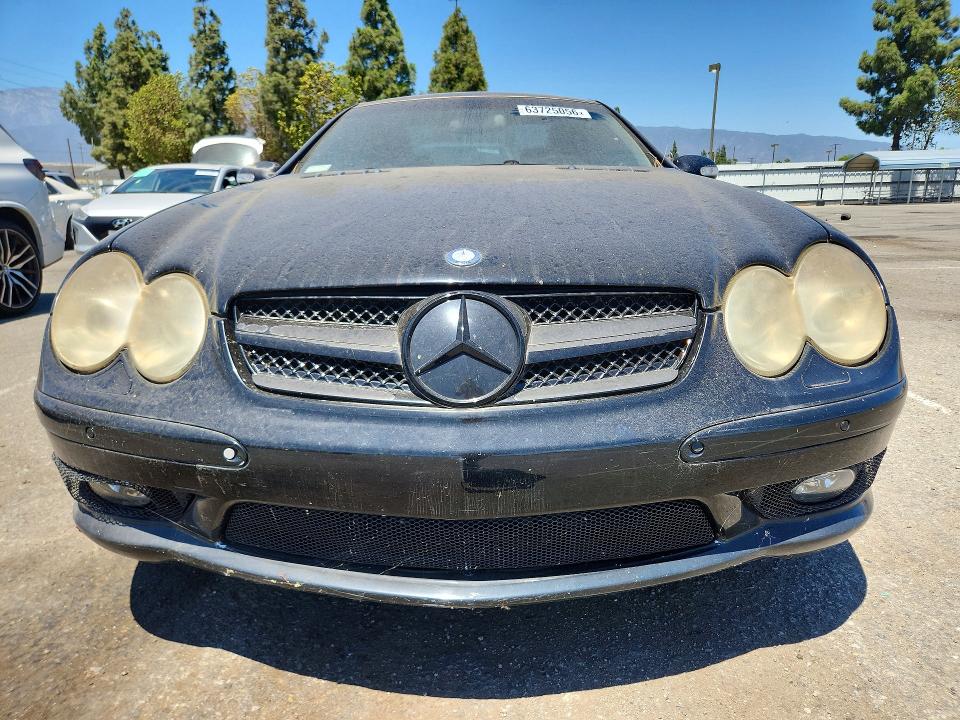 2003 Mercedes-benz Sl-class VIN WDBSK75F33F039870 COPART salvage auction — MINOR DENT/SCRATCHES, CA - DIS/DLR/EXP ONLY CLEAN TITLE, sold $1,450 on 2026-08-18 (photo 5)