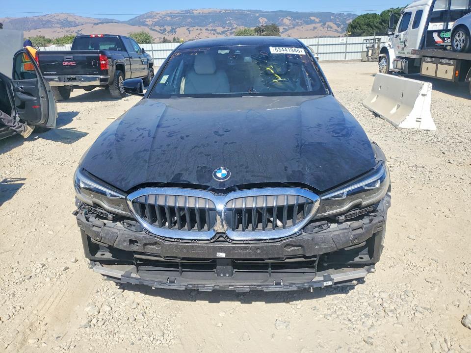 2020 BMW 3er VIN WBA5R1C02LFH37683 COPART salvage auction — FRONT END, Ca - Salvage Certificate, sold $9,700 on 2026-08-11 (photo 5)