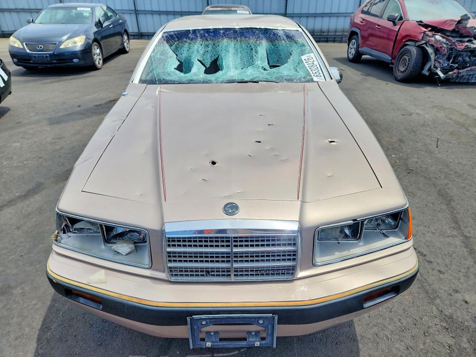 1986 Mercury Cougar VIN 1MEBP92F3GH728237 COPART salvage auction — VANDALISM, CA - DIS/DLR/EXP ONLY CLEAN TITLE, sold $225 on 2026-08-26 (photo 5)