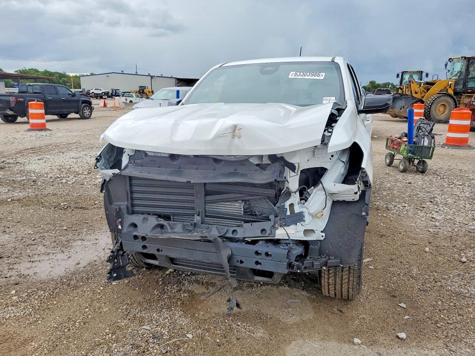 2026 Chevrolet Colorado VIN 1GCPSCEK3T1154091 COPART salvage auction — FRONT END, TX - SALVAGE VEHICLE TITLE, sold $11,100 on 2026-09-03 (photo 5)