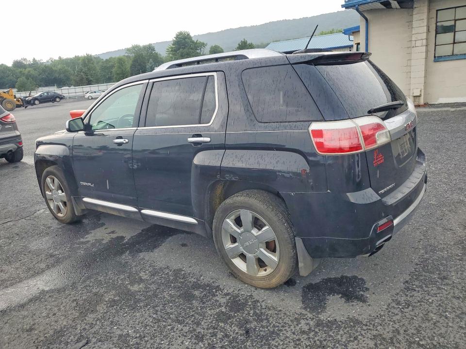 2013 Gmc Terrain VIN 2GKFLZE32D6312749 COPART salvage auction — MINOR DENT/SCRATCHES, PA - CERT OF TITLE, sold $800 on 2026-09-01 (photo 2)