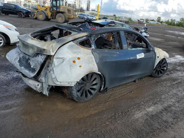 2022 Tesla Model y VIN 7SAYGDEF4NF563776 COPART salvage auction — BURN, Qc - Irrecuperable, sold $125 on 2026-07-28 (photo 3)