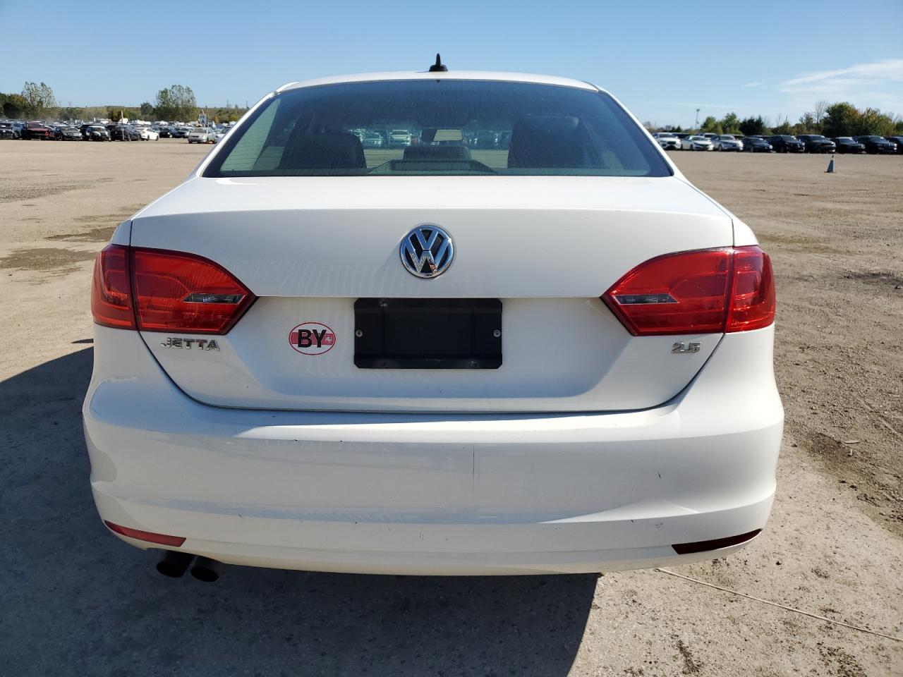 2011 Volkswagen Jetta VIN 3VWLX7AJ9BM074992 COPART salvage auction — Front End, ON - PERMIT SALVAGE, sold $375 on 2024-10-31 (photo 6)
