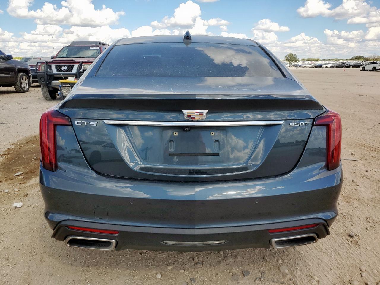 2022 Cadillac Ct5 VIN 1G6DN5RK5N0135926 COPART salvage auction — Front End, TX - SALVAGE VEHICLE TITLE, sold $5,900 on 2025-11-06 (photo 6)