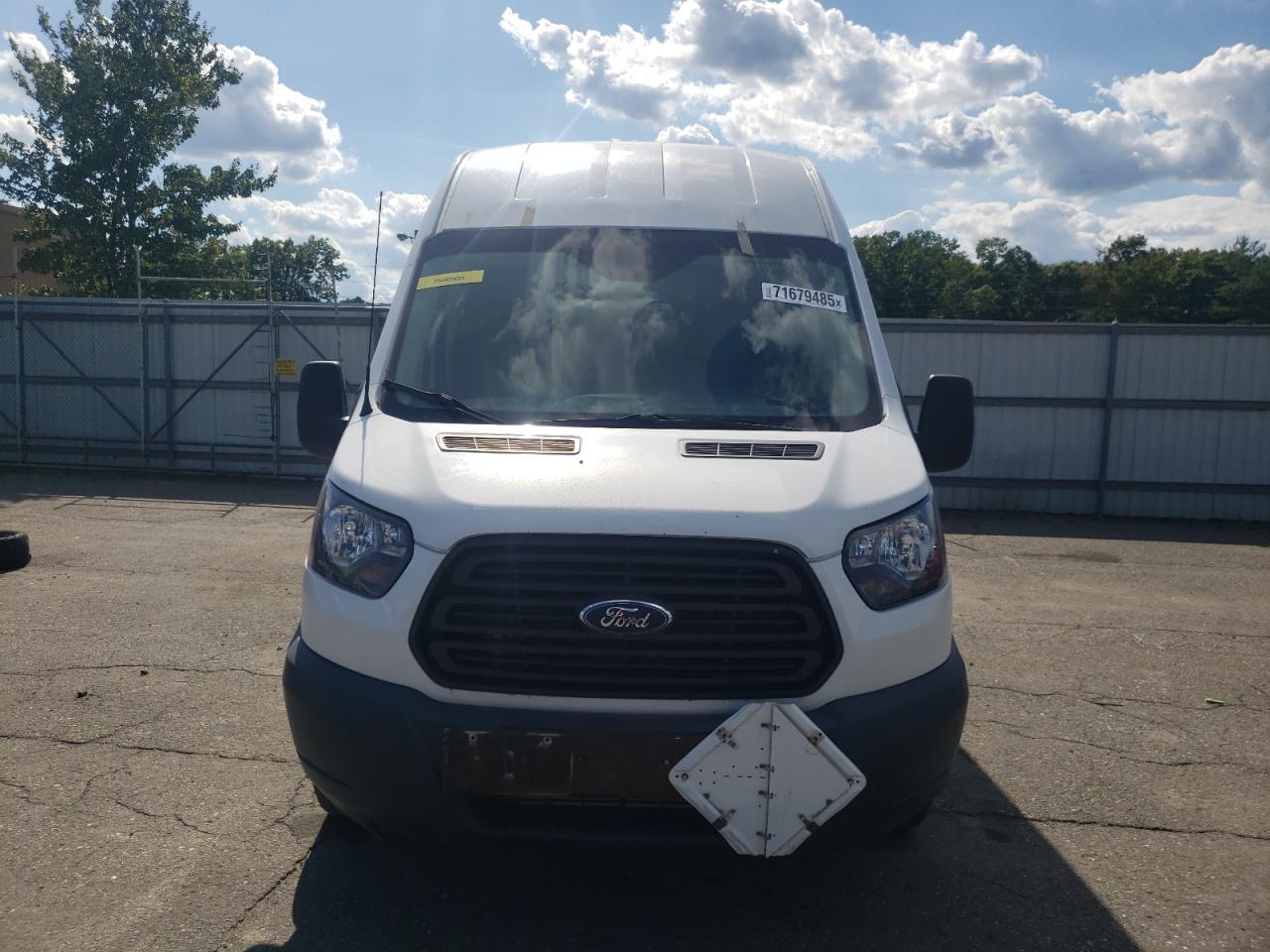2015 Ford Transit VIN 1FTCR3XV1FKA20759 COPART salvage auction — Normal Wear, MO - CERTIFICATE OF TITLE (P), sold $7,900 on 2026-07-03 (photo 5)