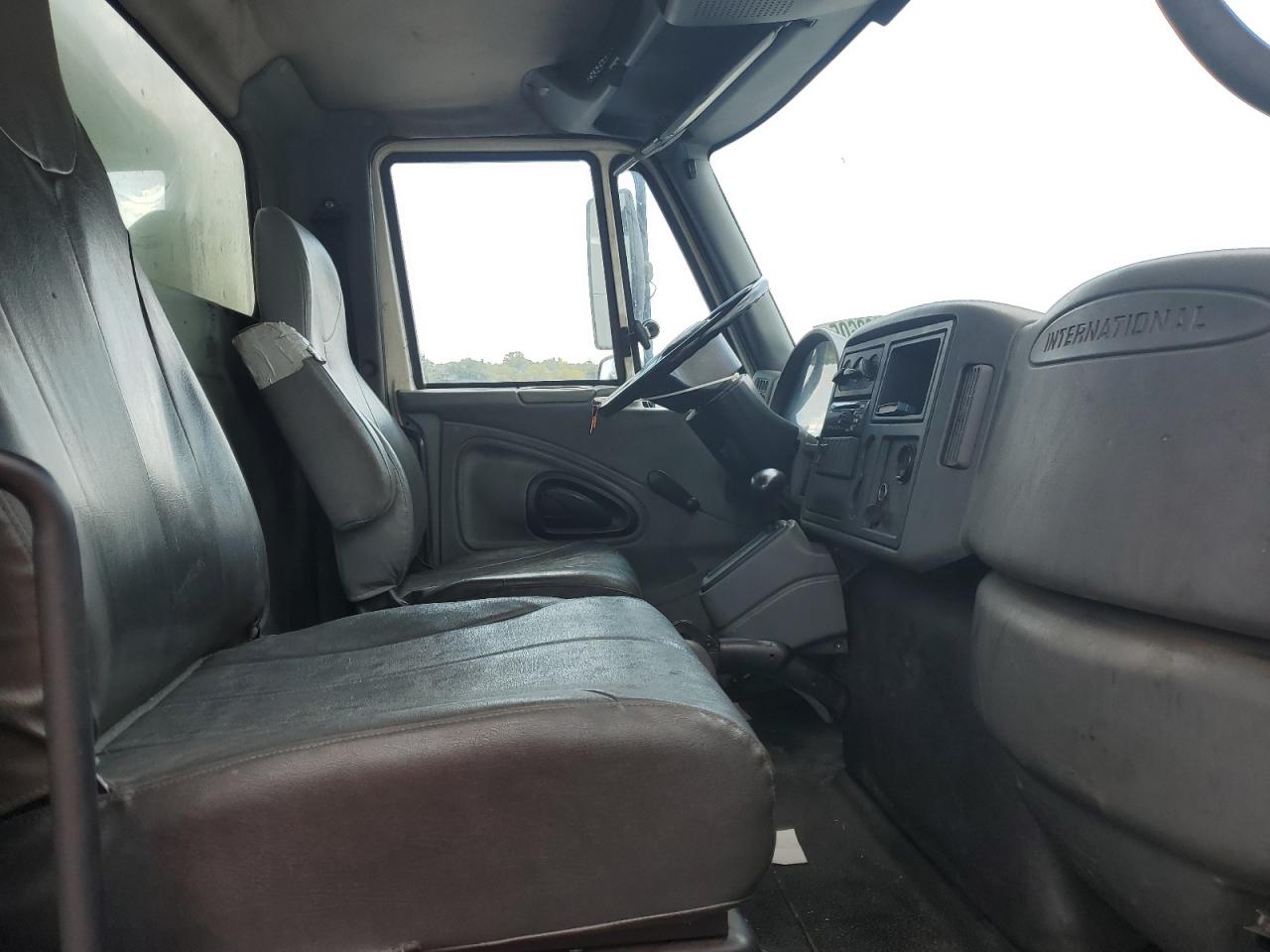2005 International 4000-Series VIN 1HTMMAAM75H101156 COPART salvage auction — Minor Dent/Scratches, GA - CERTIFICATE OF TITLE, sold $3,000 on 2026-07-01 (photo 5)