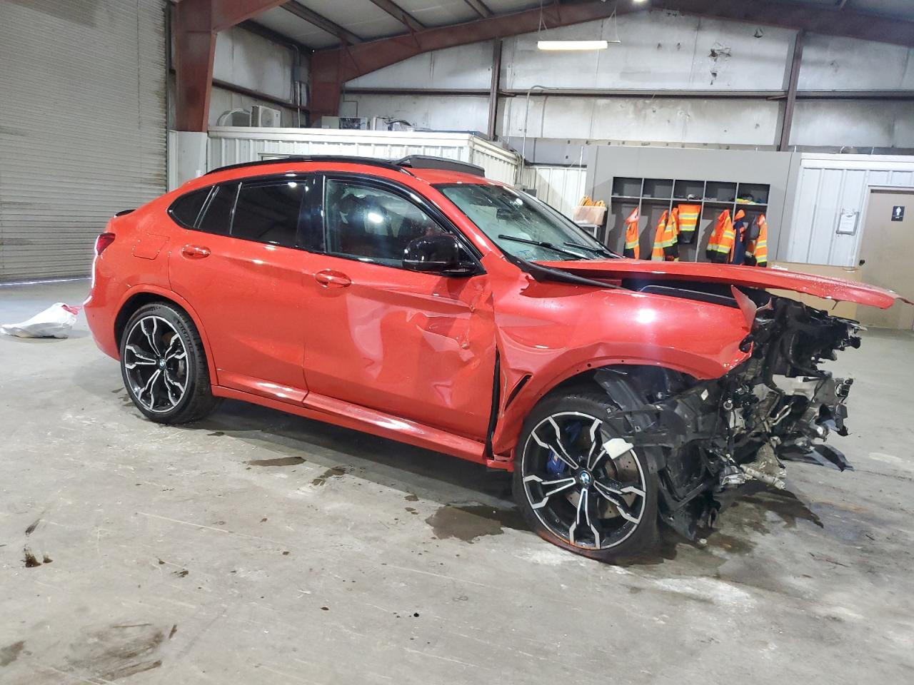 2020 BMW X4 VIN 5YMUJ0C07L9C62053 COPART salvage auction — Front End, MA - CERT OF TITLE-SALVAGE, sold $9,300 on 2026-06-26 (photo 4)