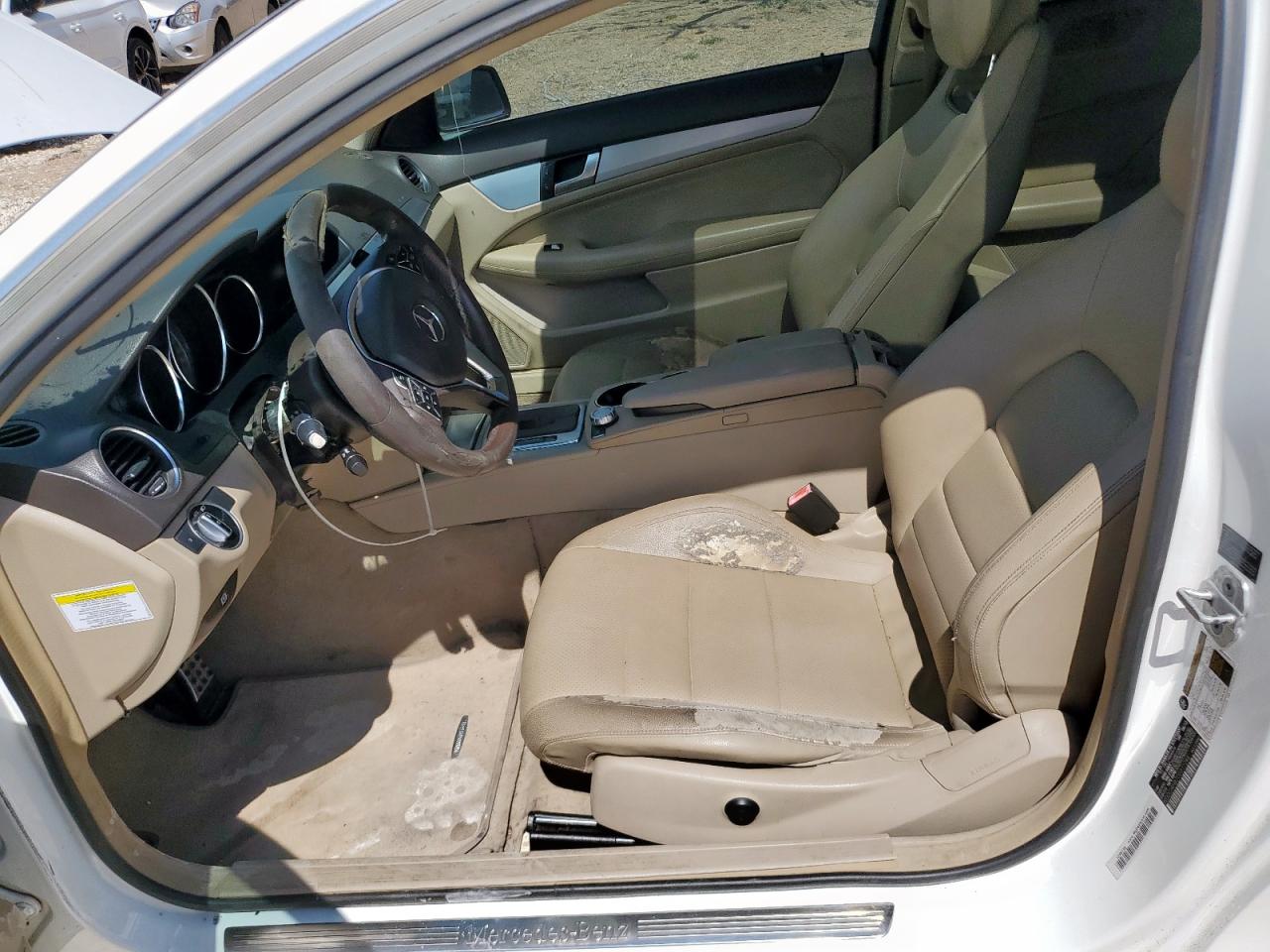 2013 Mercedes-Benz C-Class VIN WDDGJ4HB7DG011248 COPART salvage auction — Mechanical, TX - CERTIFICATE OF TITLE, sold $975 on 2026-07-03 (photo 7)
