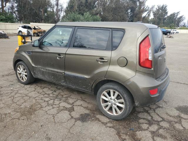 2012 Kia Soul VIN KNDJT2A68C7408901 COPART salvage auction — NORMAL WEAR, Salvage Title, sold $600 on 2026-07-14 (photo 2)