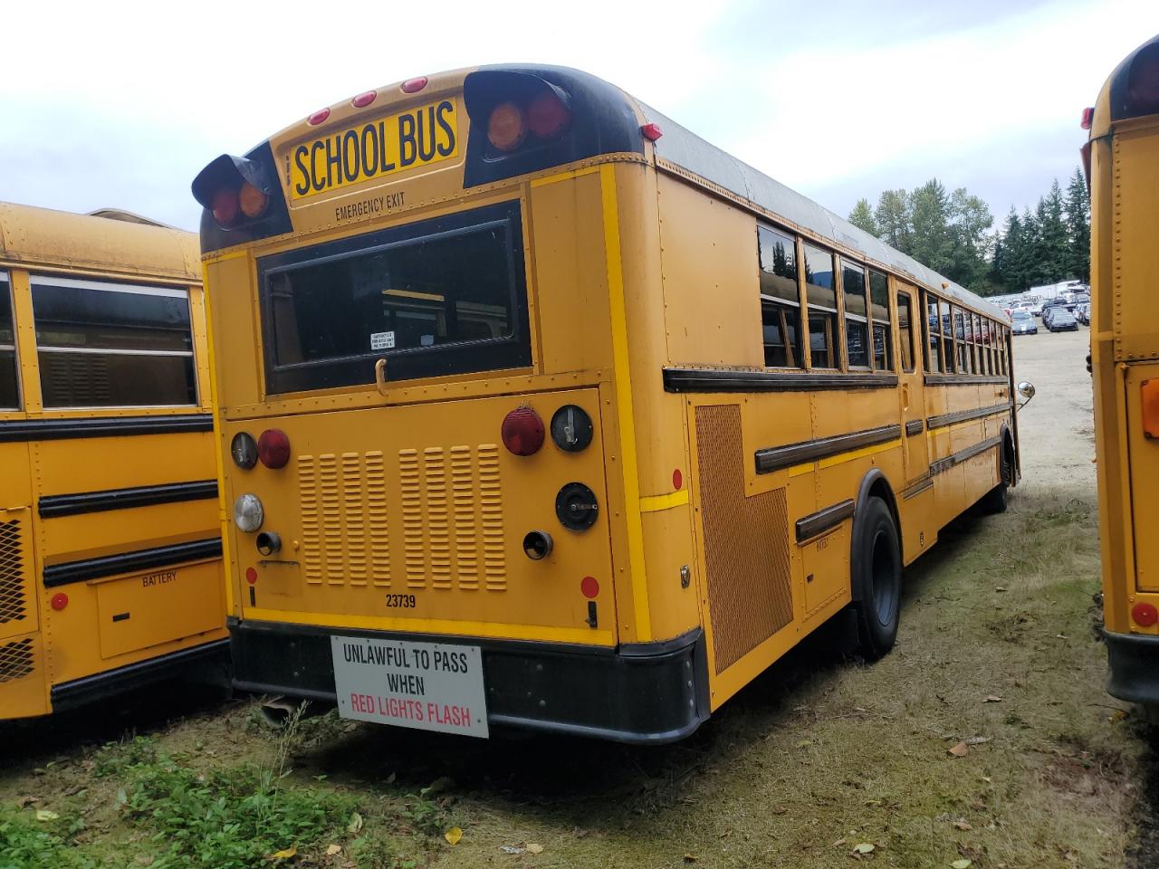 2013 Ic Corporation Re Series School VIN 4DRBWAAN4DB300069 COPART salvage auction — Front End, WA - VEHICLE CERT OF OWNERSHIP-TITL, sold $1,200 on 2026-07-08 (photo 4)