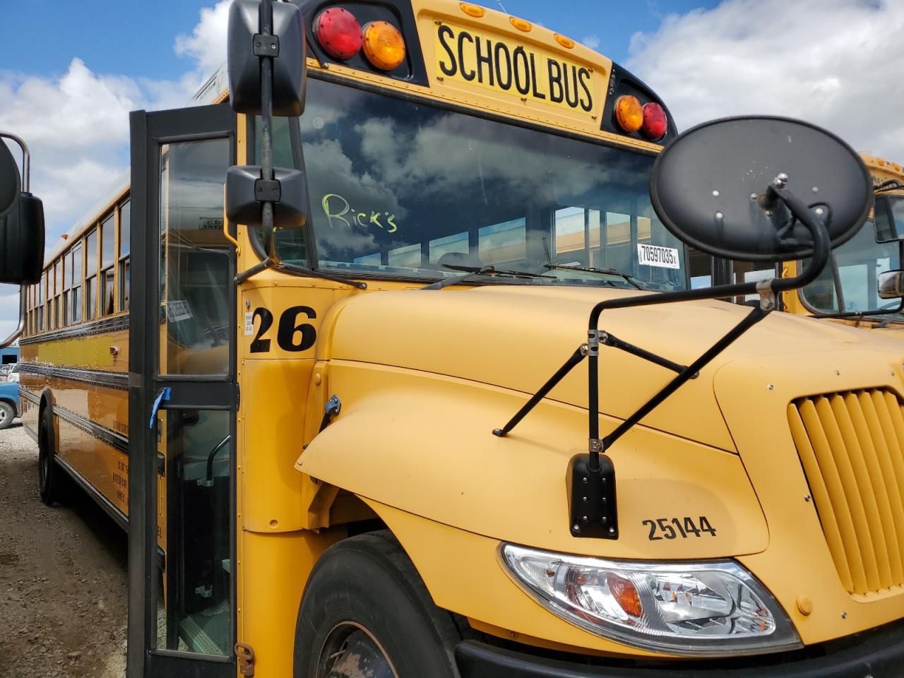 2014 Ic Corporation Ce Series School VIN 4DRBUAAN7EB778817 COPART salvage auction — Minor Dent/Scratches, IA - CERTIFICATE OF TITLE, sold $1,200 on 2026-07-06 (photo 1)