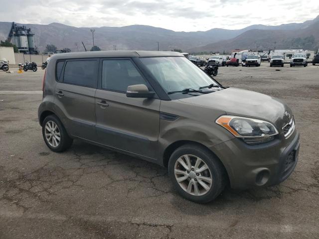 2012 Kia Soul VIN KNDJT2A68C7408901 COPART salvage auction — NORMAL WEAR, Salvage Title, sold $600 on 2026-07-14 (photo 4)