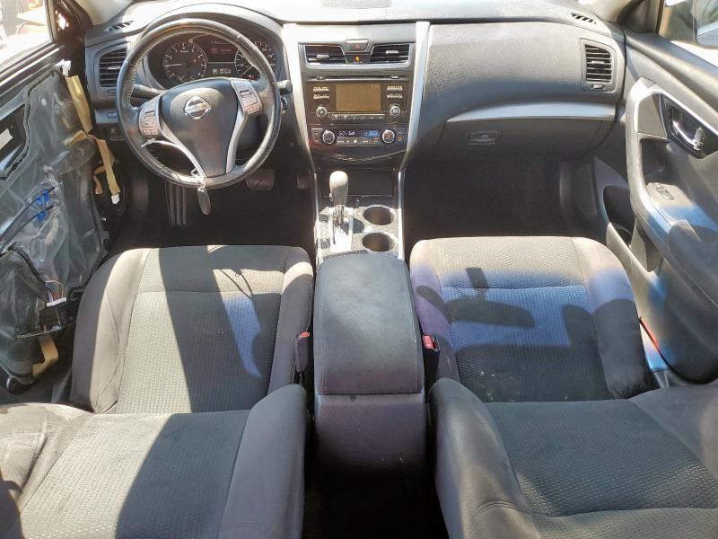 2014 Nissan Altima VIN 1N4AL3AP8EC318548 COPART salvage auction — Side, TX - SALVAGE VEHICLE TITLE, sold $1,900 on 2025-10-03 (photo 8)
