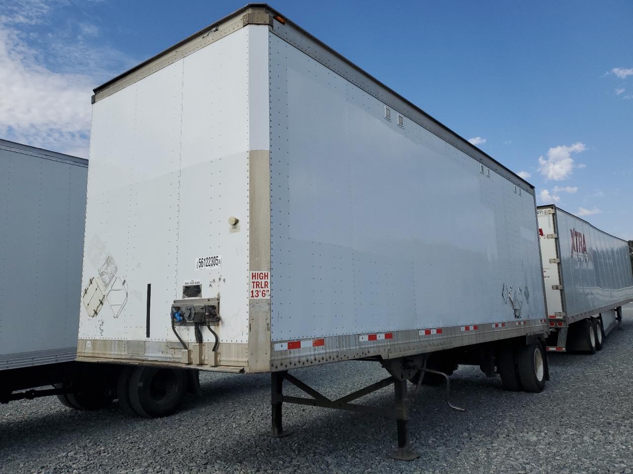 2009 Great dane All models VIN 1GRAA56189K207256 COPART salvage auction — Minor Dent/Scratches, IL - DIS/DLR/EXP ONLY CLEAN TITLE, sold $500 on 2026-09-08 (photo 3)