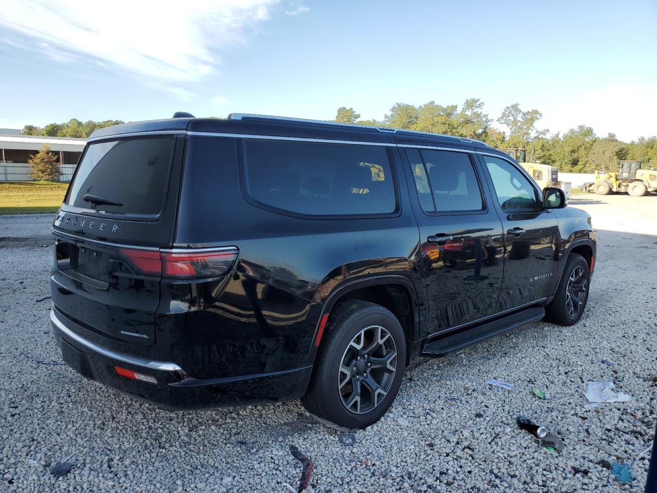 2023 Jeep Wagoneer VIN 1C4SJRDP7PS530725 COPART salvage auction — Mechanical, GA - CERTIFICATE OF TITLE (P), sold $24,700 on 2026-08-24 (photo 3)