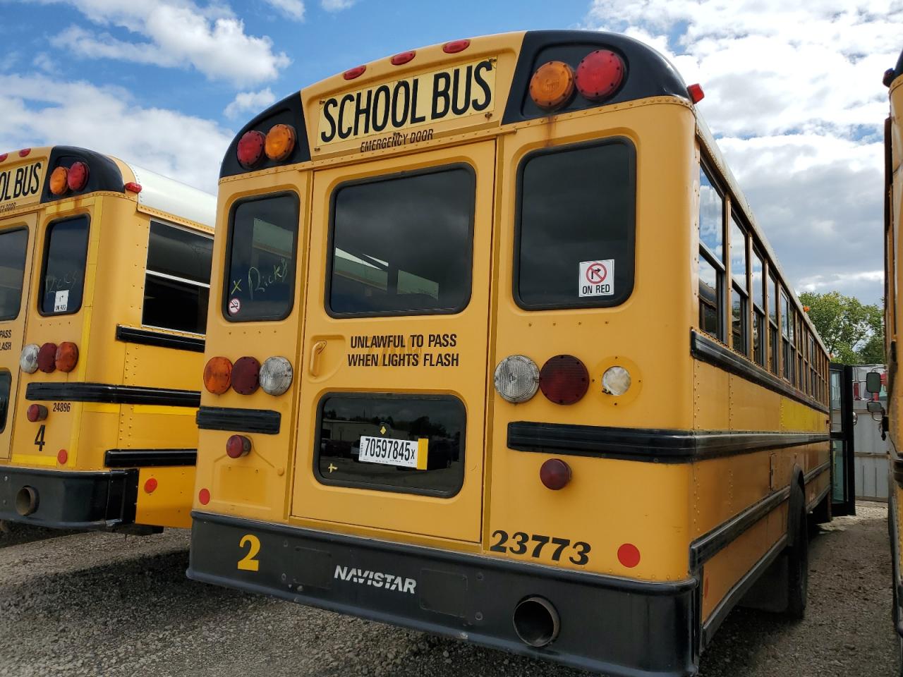 2013 Ic Corporation Ce Series School VIN 4DRBUSKN9DB300949 COPART salvage auction — Minor Dent/Scratches, IA - CERTIFICATE OF TITLE, sold $1,200 on 2026-07-06 (photo 4)