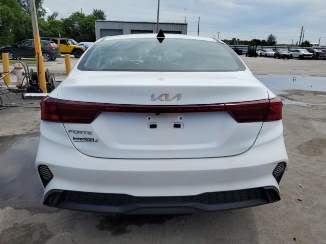 2024 Kia Forte VIN 3KPF24AD2RE732986 COPART salvage auction — FRONT END, Salvage Title, sold $2,600 on 2026-07-20 (photo 6)